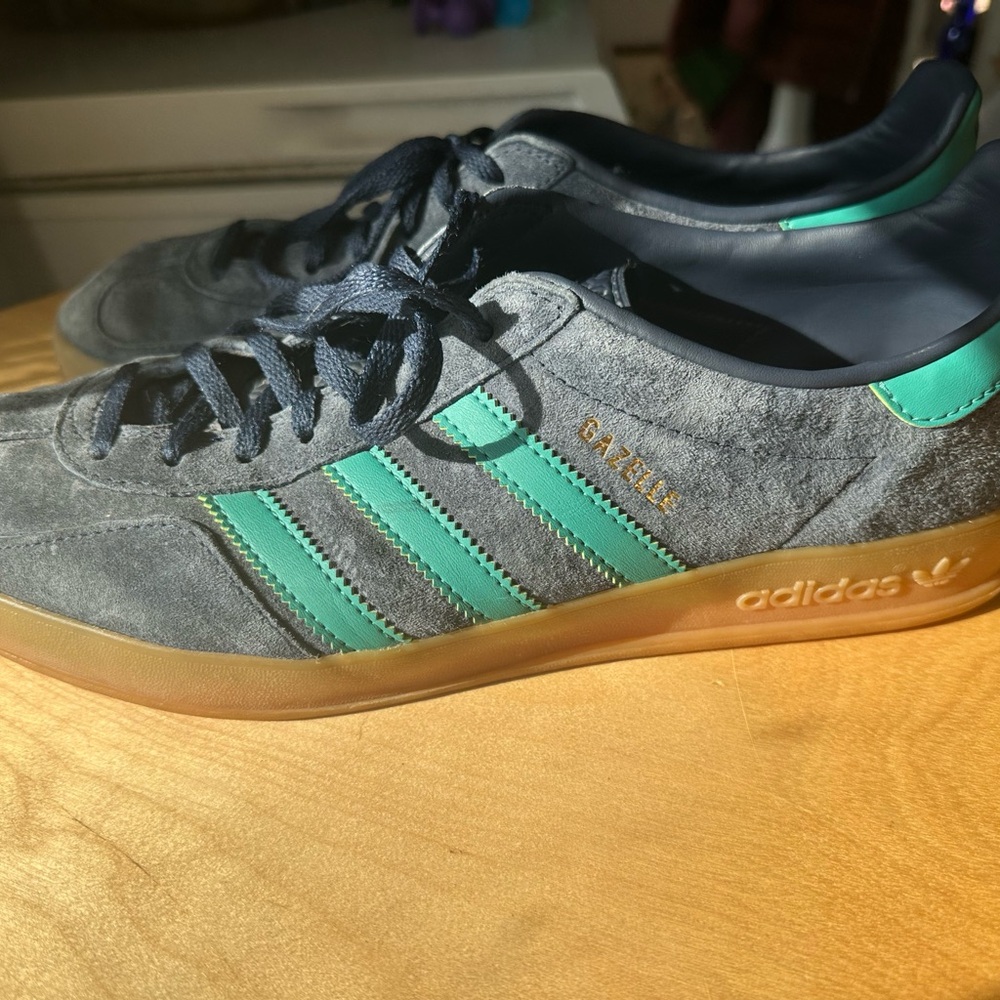 Adidas Gazelle - Navy and turquoise